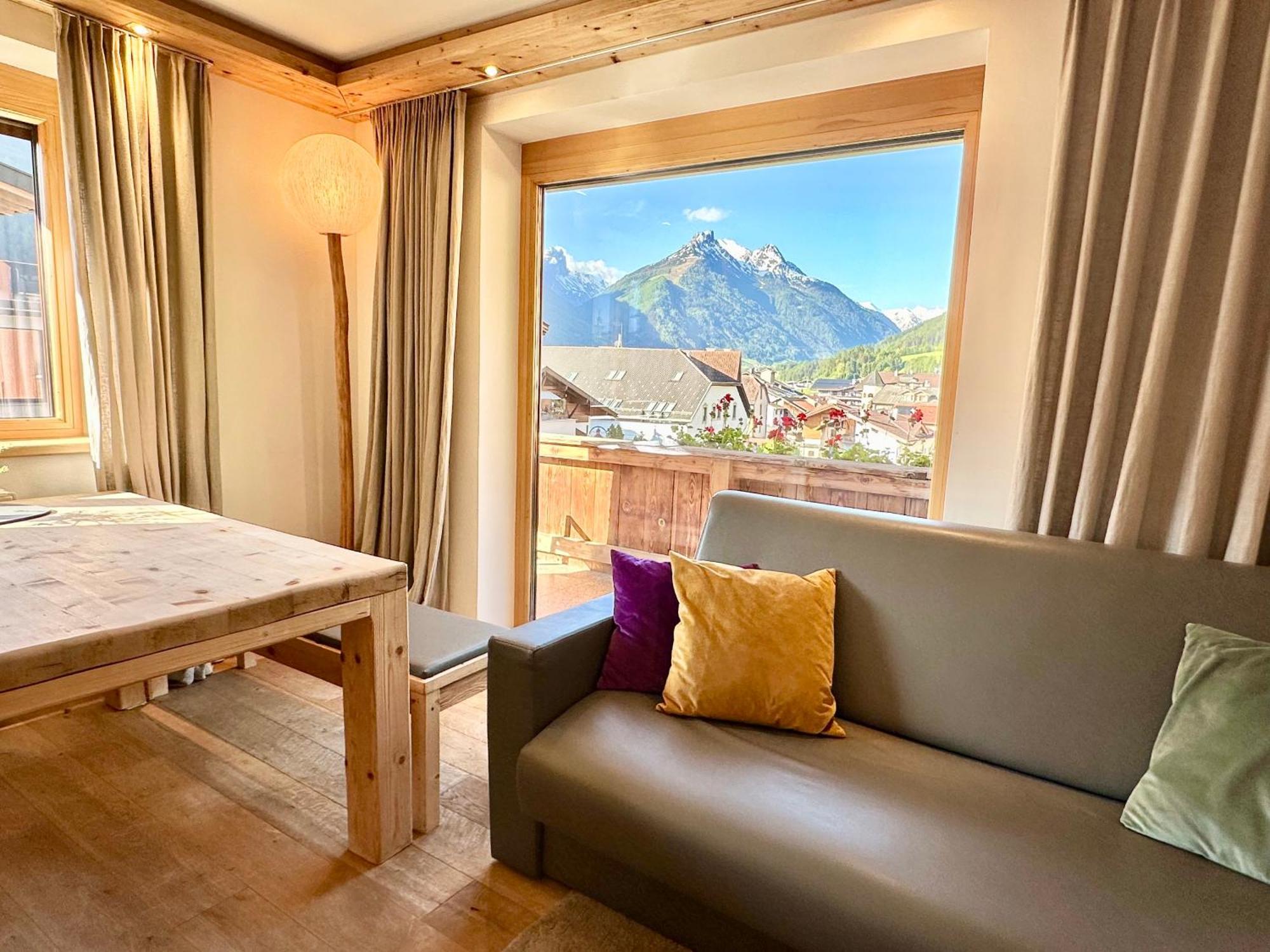 Aparthotel Kroesbacher Fulpmes Extérieur photo