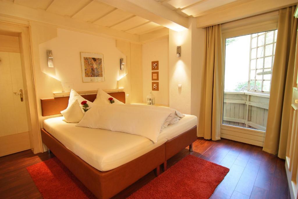 Aparthotel Kroesbacher Fulpmes Chambre photo