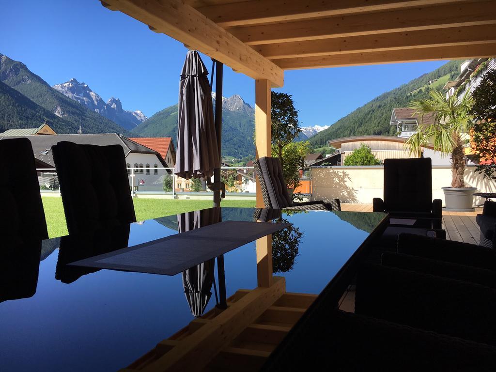 Aparthotel Kroesbacher Fulpmes Extérieur photo
