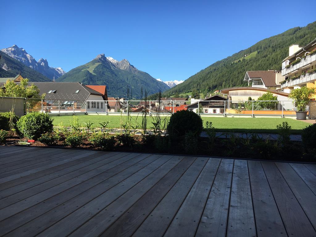 Aparthotel Kroesbacher Fulpmes Extérieur photo