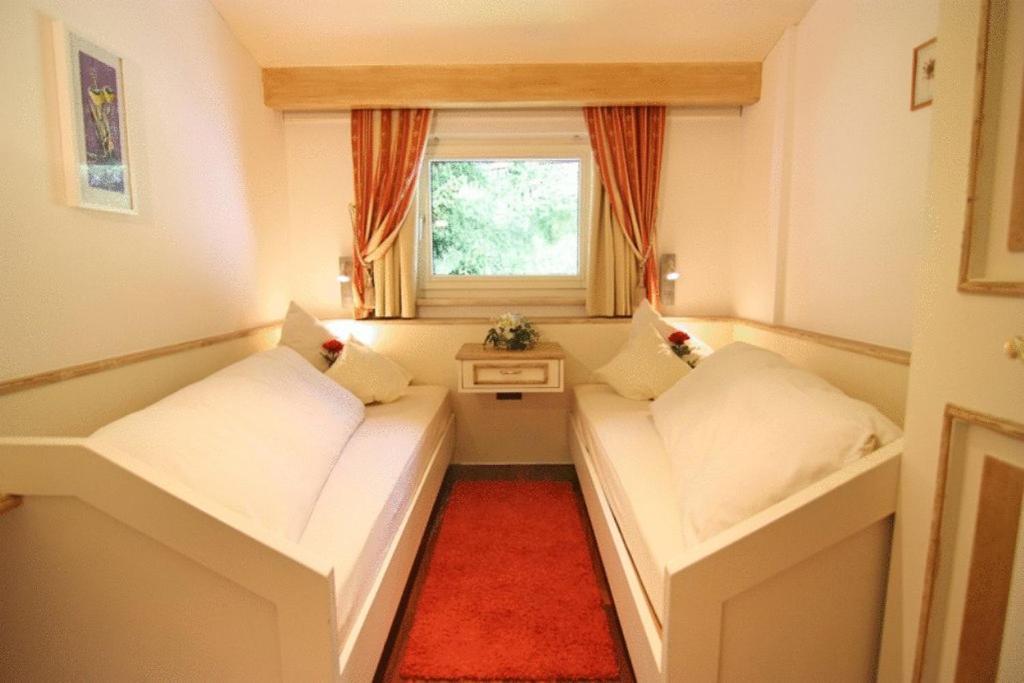 Aparthotel Kroesbacher Fulpmes Extérieur photo